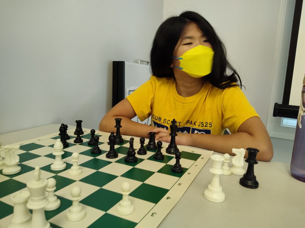 New in Chess 2022/4